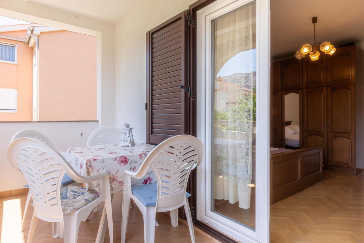 Apartment Beti With Balcony Baška Exterior foto