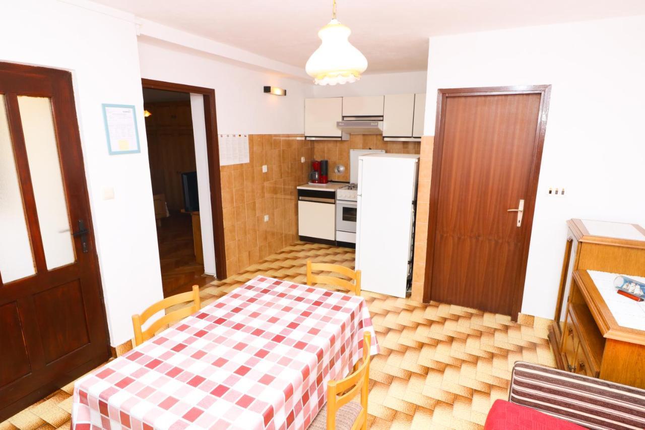 Apartment Beti With Balcony Baška Exterior foto