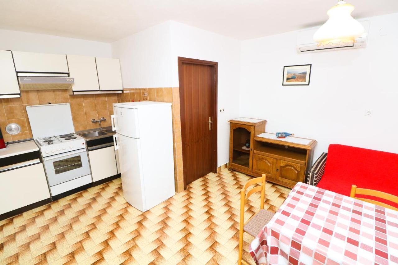 Apartment Beti With Balcony Baška Exterior foto